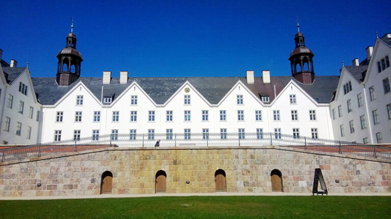 Schleswig-Holstein-Ploener-Schloss